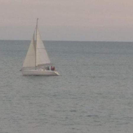 Le Chant Des Vagues Sète Buitenkant foto